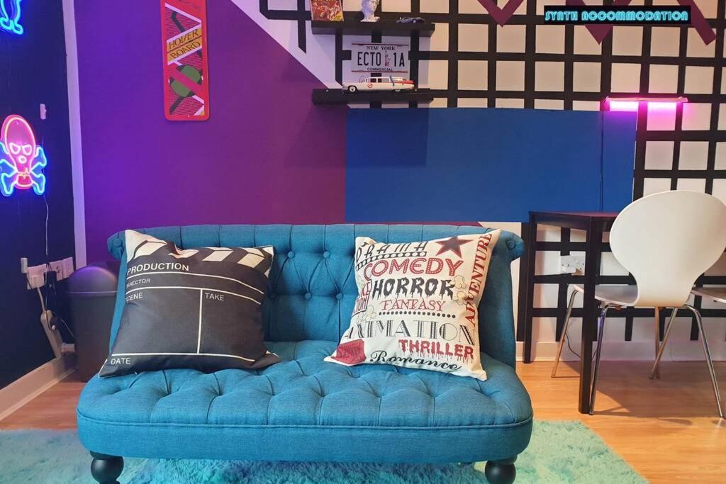 80S Retro 1Bed Studio Serviced Apartment Canary Wharf Perfect For Solo & Couple Travellers Londýn Exteriér fotografie